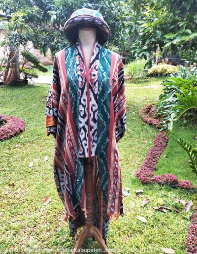 Ambachtelijke geweven kimono